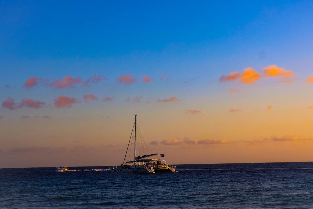 Charter Labuan Bajo Itinerary (Your Way)
